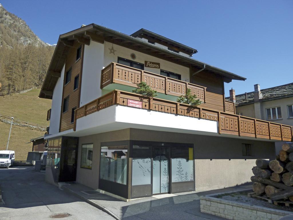 Ferienhaus Adonis Saas-Grund Room photo
